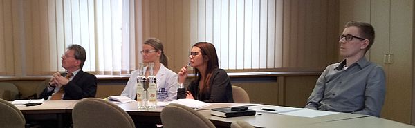Planung und Realisierung von Sachgüterinnovationen WS 2013/2014 - ICM Studierende präsentieren die Ergebnisse ihres Innovationsprojektes bei der Nordbrand Nordhausen GmbH