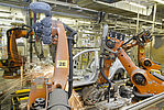 © welding robots - Marco Herrndorff – Fotolia.com