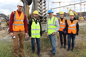 Nordhäuser Geotechnikstudenten auf einer Großbaustelle in Berlin