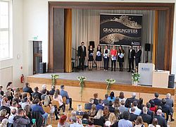 : Graduierungsfeier der Absolventinnen und Absolventen der HSN (Foto: Antonia Pförtner)