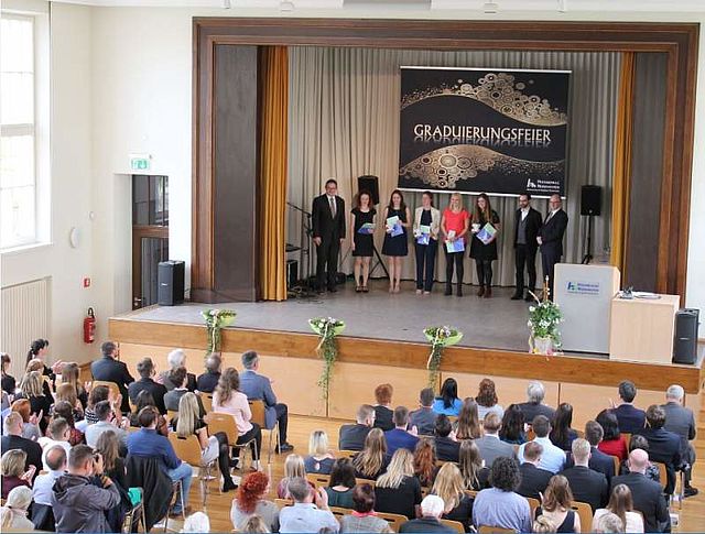 : Graduierungsfeier der Absolventinnen und Absolventen der HSN (Foto: Antonia Pförtner)