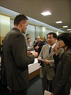 FHN Präsident Wagner im Gespräch mit Japans Wissenschaftsminister Shionoya