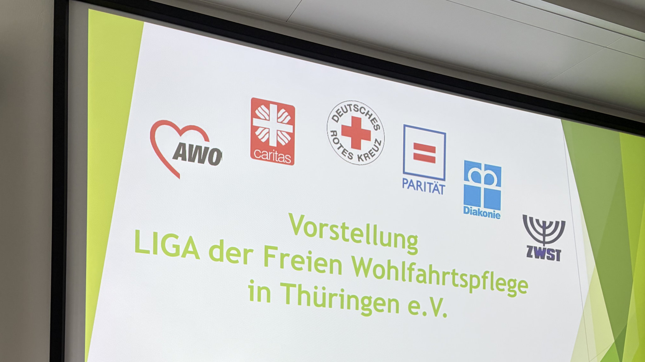 Presentation on social organisations in Thuringia